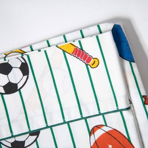 Set of 2 Vintage Whisper Soft Mills Sports Theme Standard Pillowcases - Picture 2 of 8